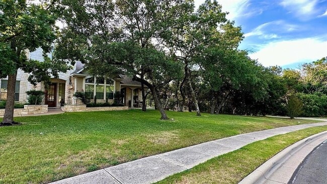 Building Photo - 7520 Roaring Springs Dr