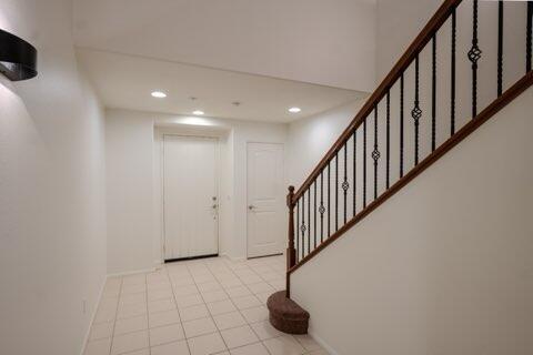 Building Photo - 245 Paseo Gregario