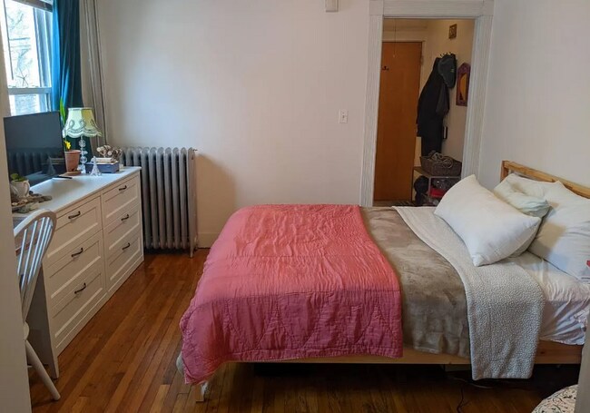 Foto del edificio - 22 Endicott Ave