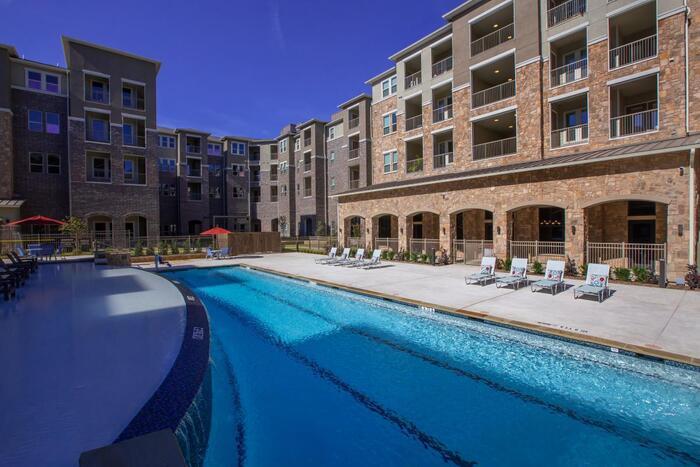 Foto principal - 7920 Collin David S Dr
