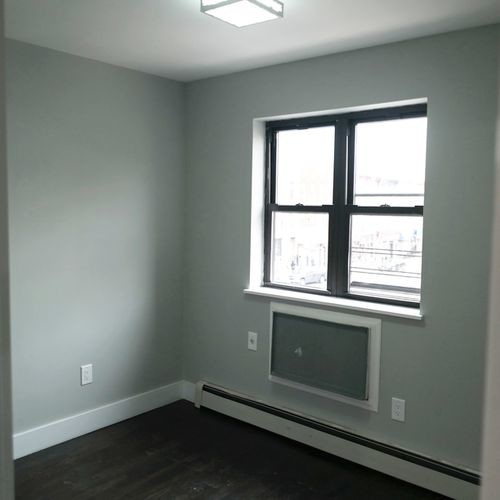 Building Photo - 207 Schaefer St