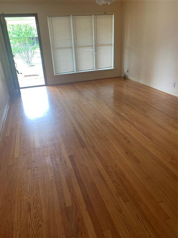 Building Photo - 4025 Silverwood Dr