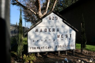 Building Photo - 625 S Madera Ave