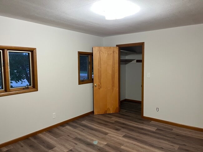 Building Photo - 455 S Arch Ave