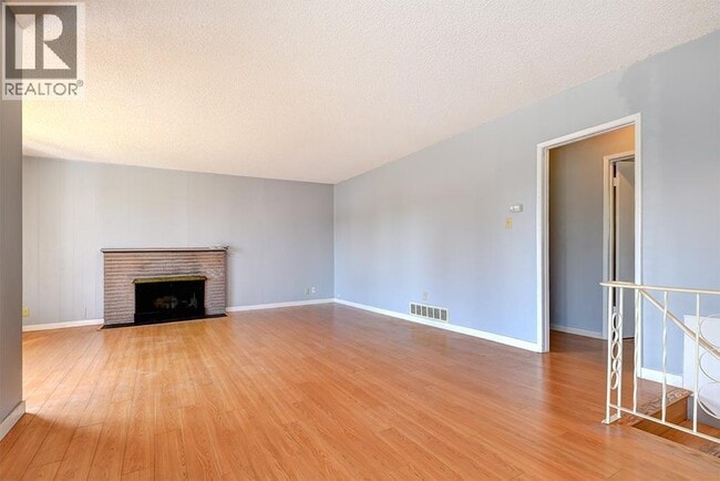 Building Photo - 6440 Mara Crescent
