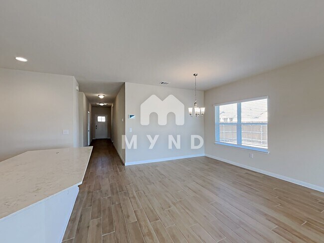 Building Photo - 2444 Lobo Landing Cv