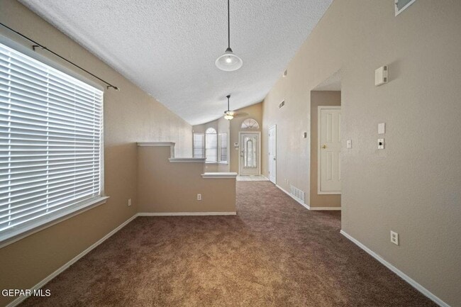 Building Photo - 12417 Bob Heasley Dr