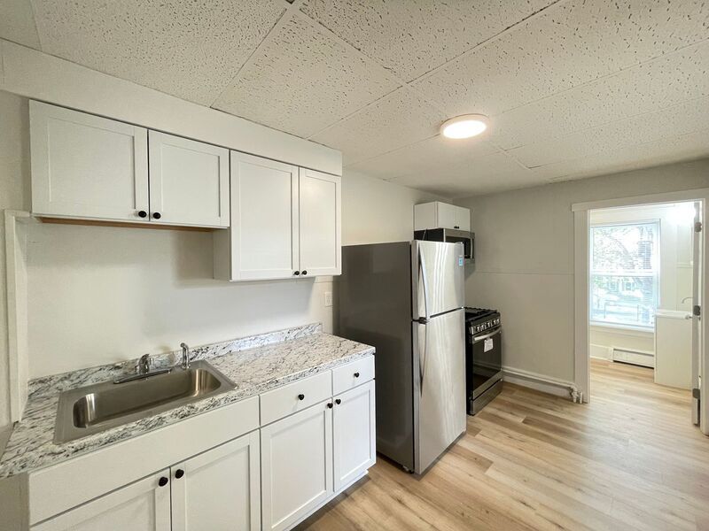 Foto principal - 53 Pennacook St