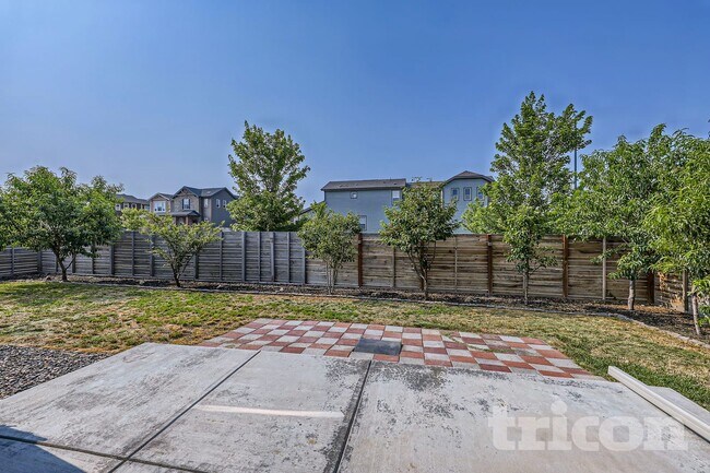 Foto del edificio - 4726 Helena St