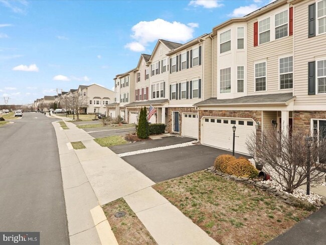 Foto del edificio - 25077 Cypress Mill Terrace