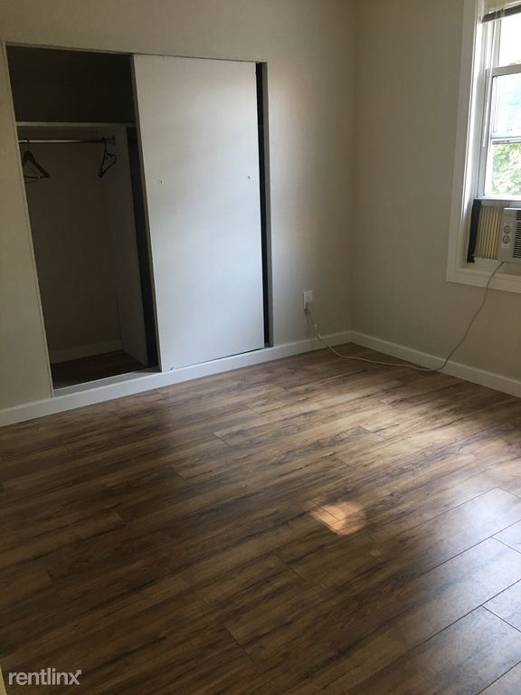 Foto del edificio - 8821 86th St