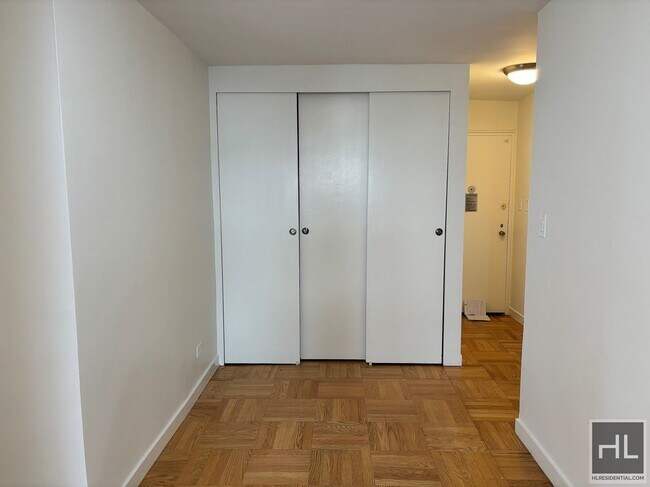 Building Photo - East 79th Street