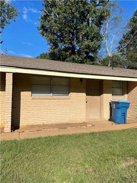Building Photo - 2301 Addiebelle St