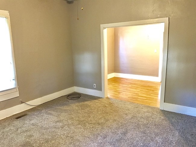 Building Photo - 117 N Sedgwick St