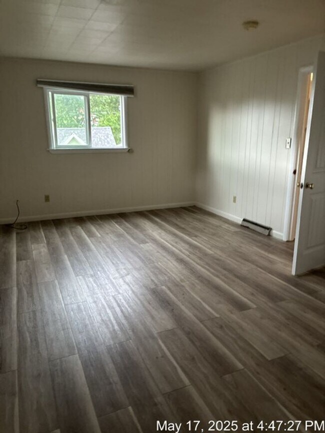 Building Photo - 764 Garrison Ave