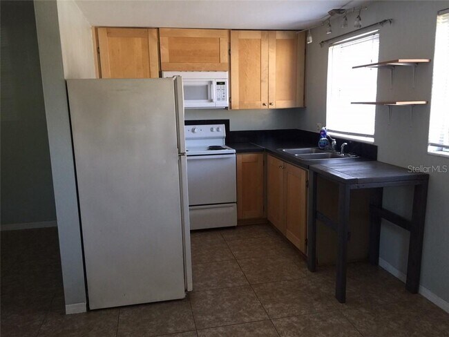 Foto del edificio - 12175 3rd St E