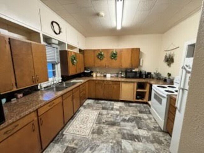 Foto del edificio - Spacious 3 Bedroom