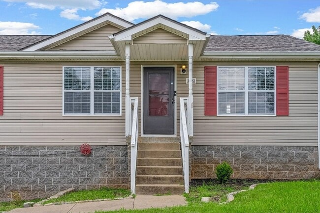 Building Photo - 1493 McClardy Rd