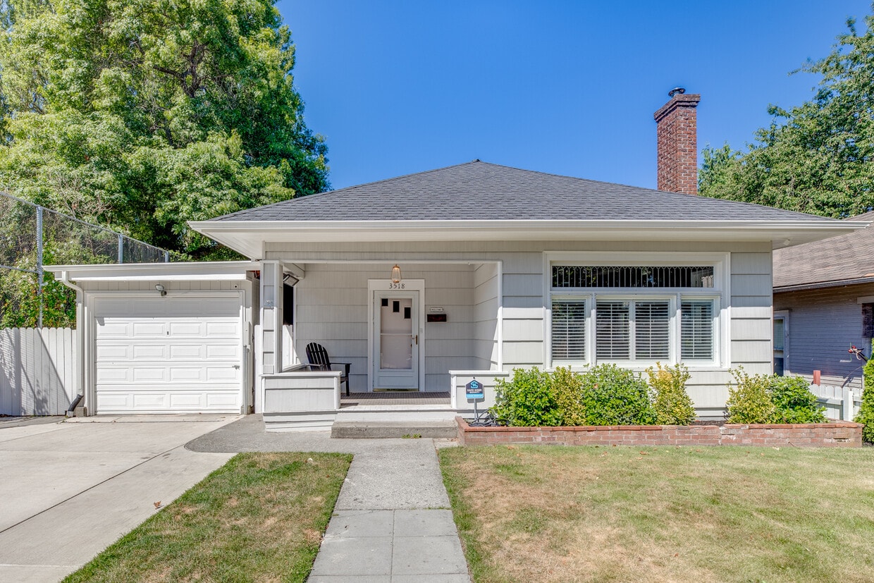 3518 Rockefeller Ave, Everett, WA 98201 House Rental in Everett, WA