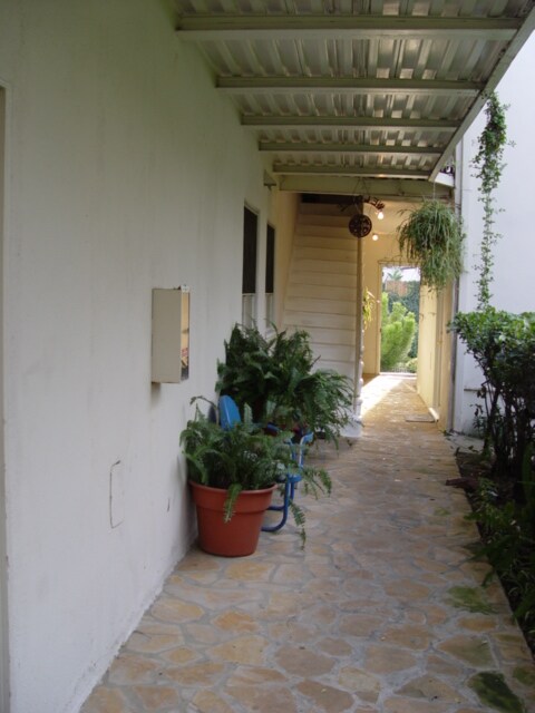 Building Photo - 2254 N Cahuenga Blvd