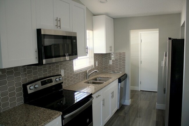 Building Photo - 3526 Glenburn Ct