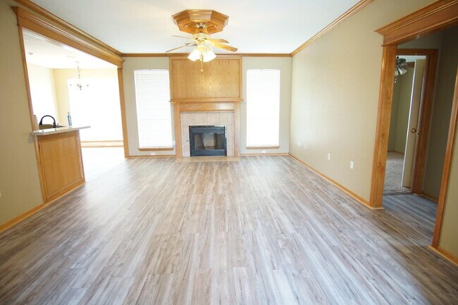 Foto del edificio - 4809 SE 41st St