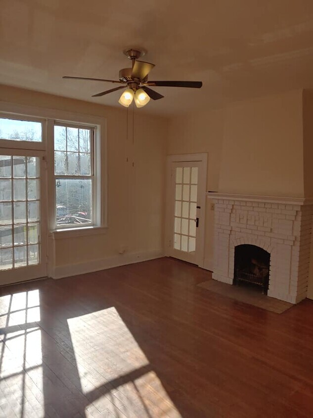 Primary Photo - 138 E 48th St