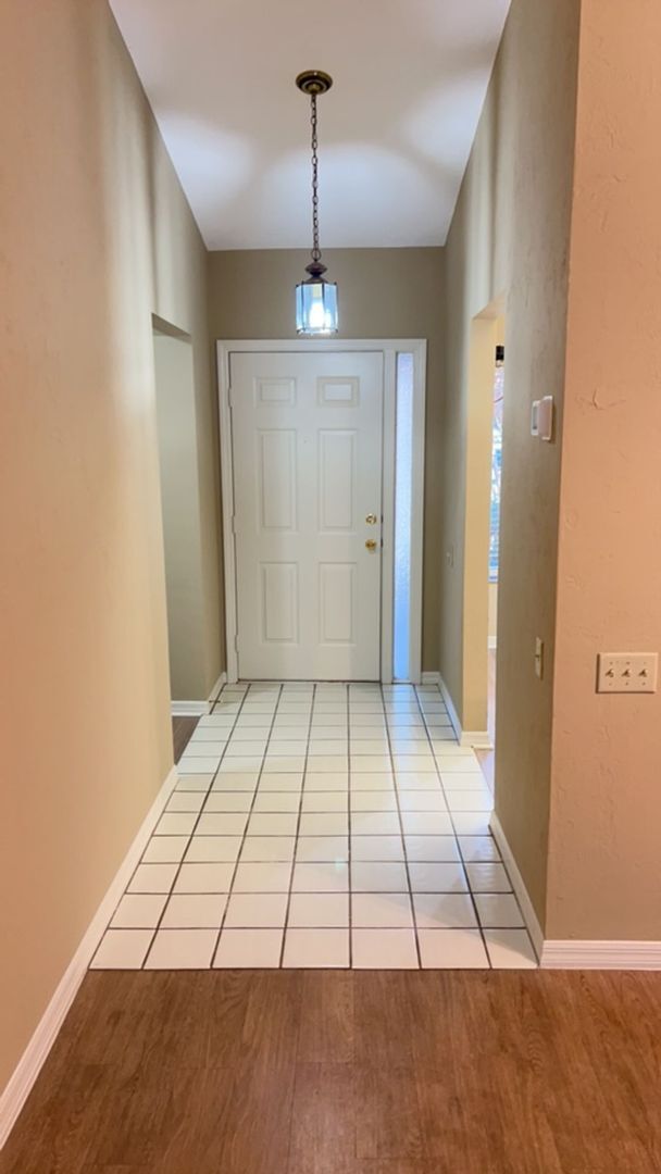 Foto del edificio - Great 2/2 In Woodcreek Village-Sublease
