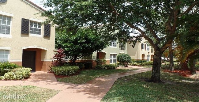 Building Photo - 10360 Fox Trail Rd S