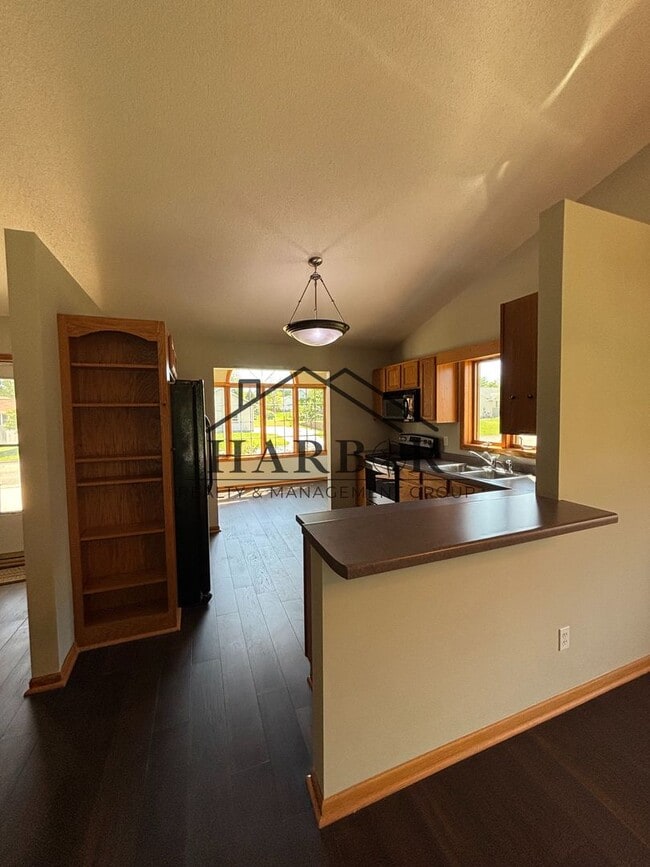 Foto del edificio - 1002 27th St SW