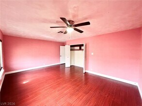Building Photo - 5009 Mesa View Dr
