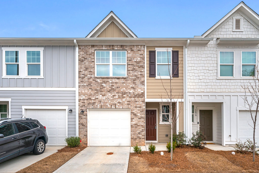 Foto principal - 1494 Madison Way