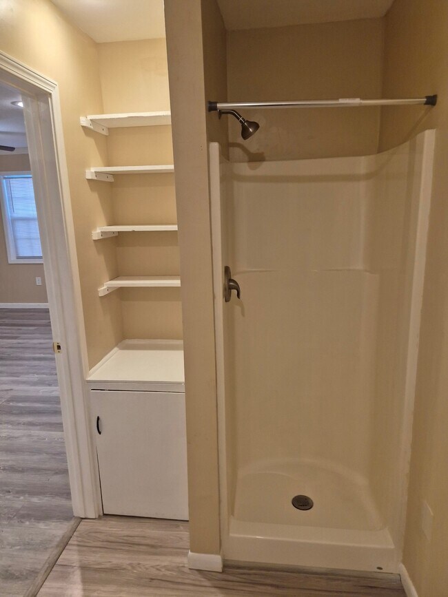 Foto del edificio - 9400 Lomax St