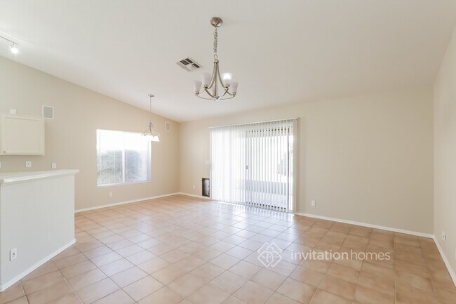 Building Photo - 269 S Jesse St