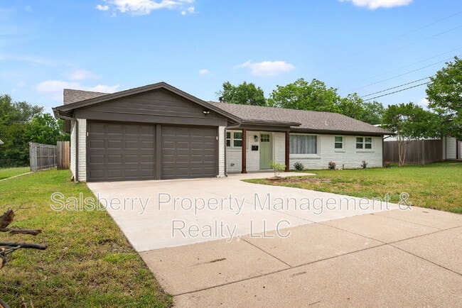Building Photo - 3908 Wren Ave