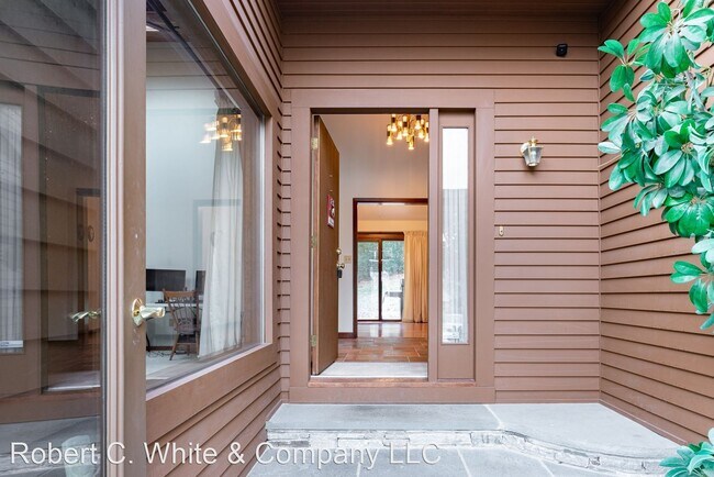 Building Photo - 3 br, 2.5 bath House - 11 Woodduck Farms Rd
