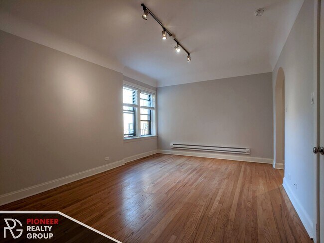 Foto del edificio - 2315 N Rockwell St