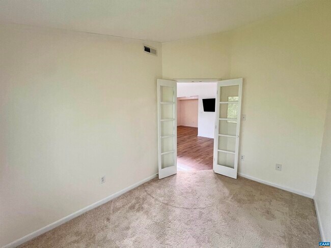 Building Photo - 116 Turtle Creek Rd