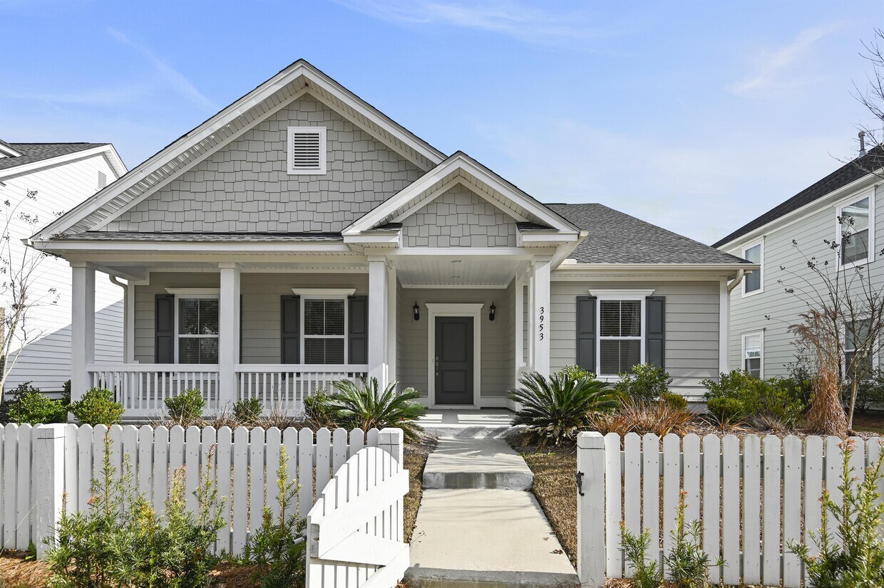 Foto principal - 3953 Bessemer Rd