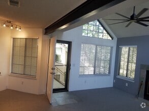 Building Photo - 4806 E Kentucky Ave