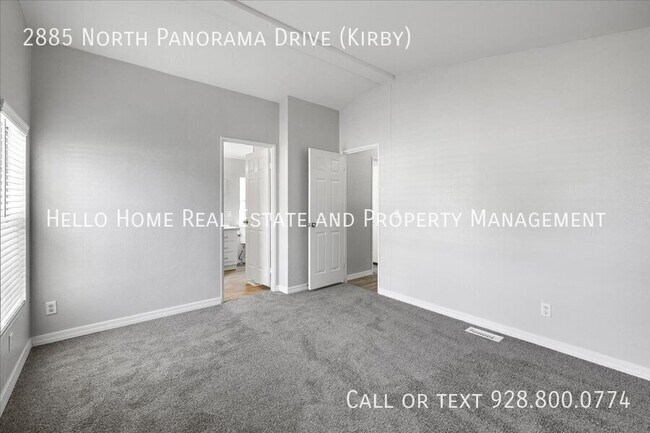 Foto del edificio - 2885 N Panorama Dr