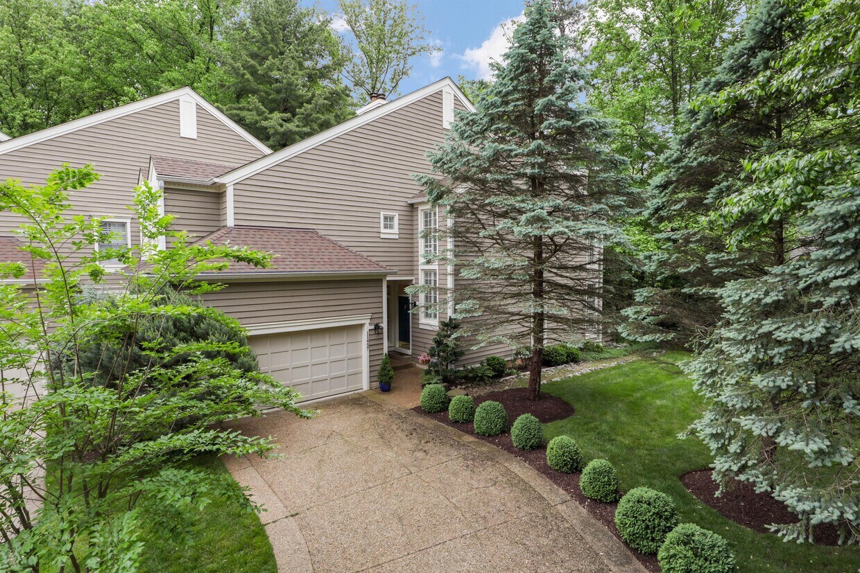 Primary Photo - 11457 Hollow Timber Ct