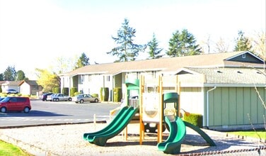 Building Photo - 730 A St