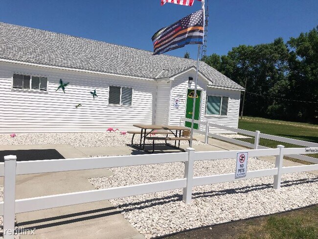 Foto del edificio - 2 br, 1 bath House - 1433 Highway 18