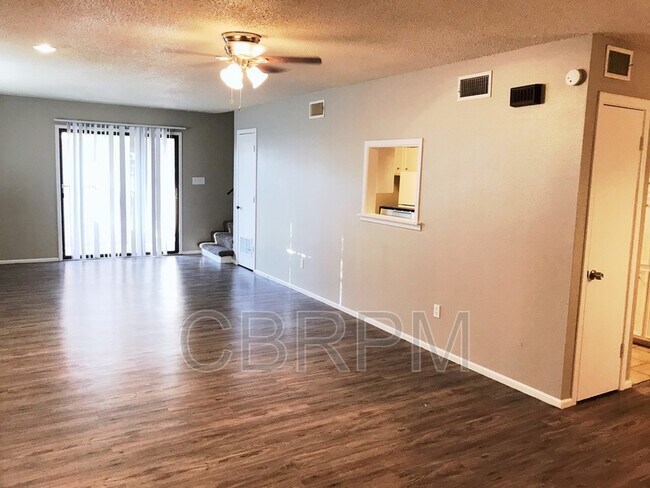 Foto del edificio - 5308 Kenosha Ave