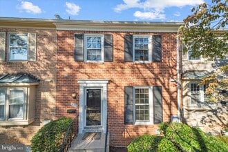 Building Photo - 10276 Arizona Cir