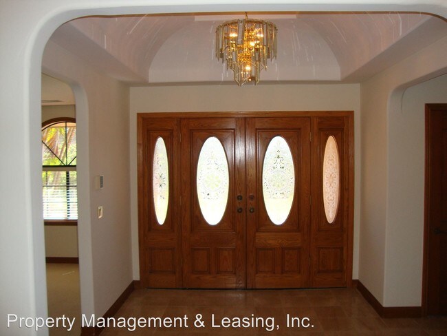 Foto del edificio - 1930 Elevado Rd