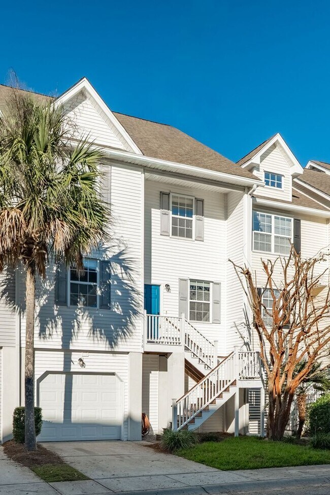 Foto del edificio - 116 Winding River Dr