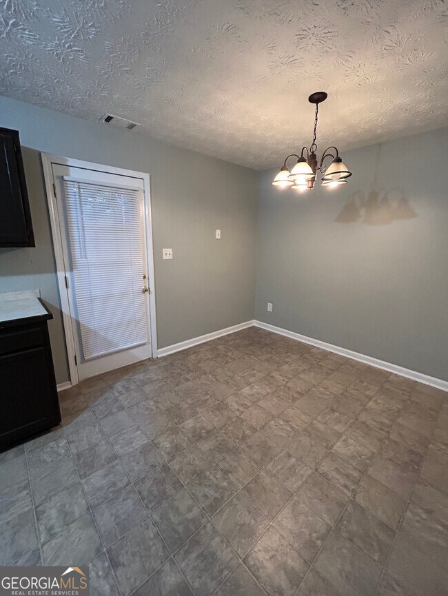 Foto del edificio - 3506 Ten Oaks Ct
