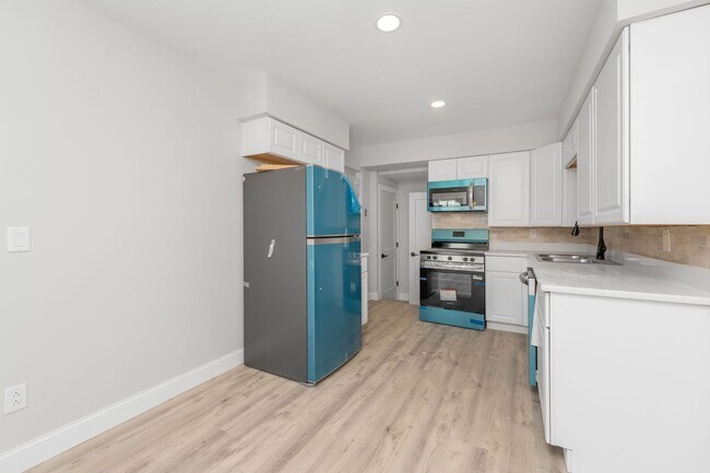 Foto del edificio - 7725 Timbercreek Ct